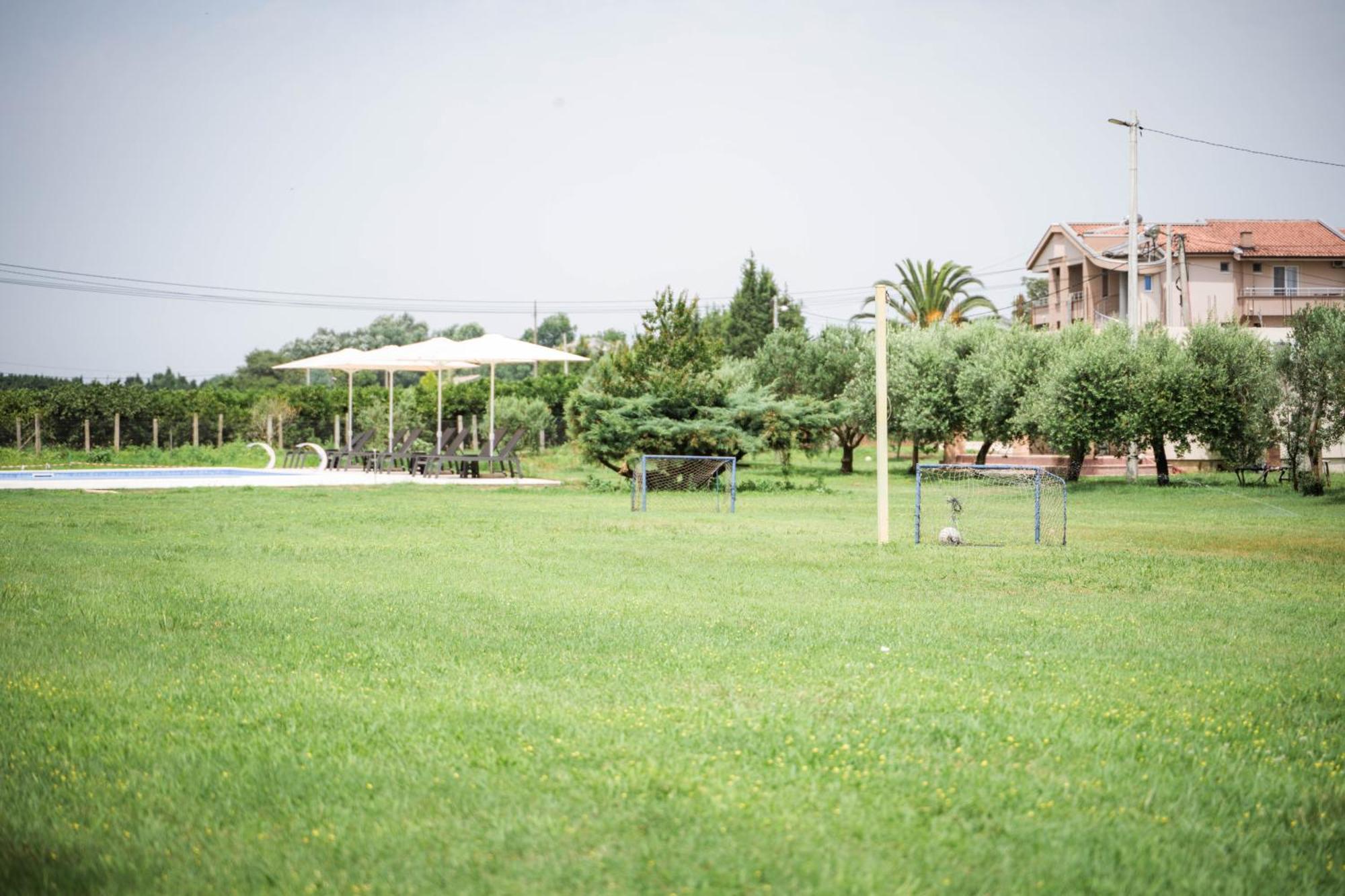 Apartments Rudaj ウルツィニ エクステリア 写真